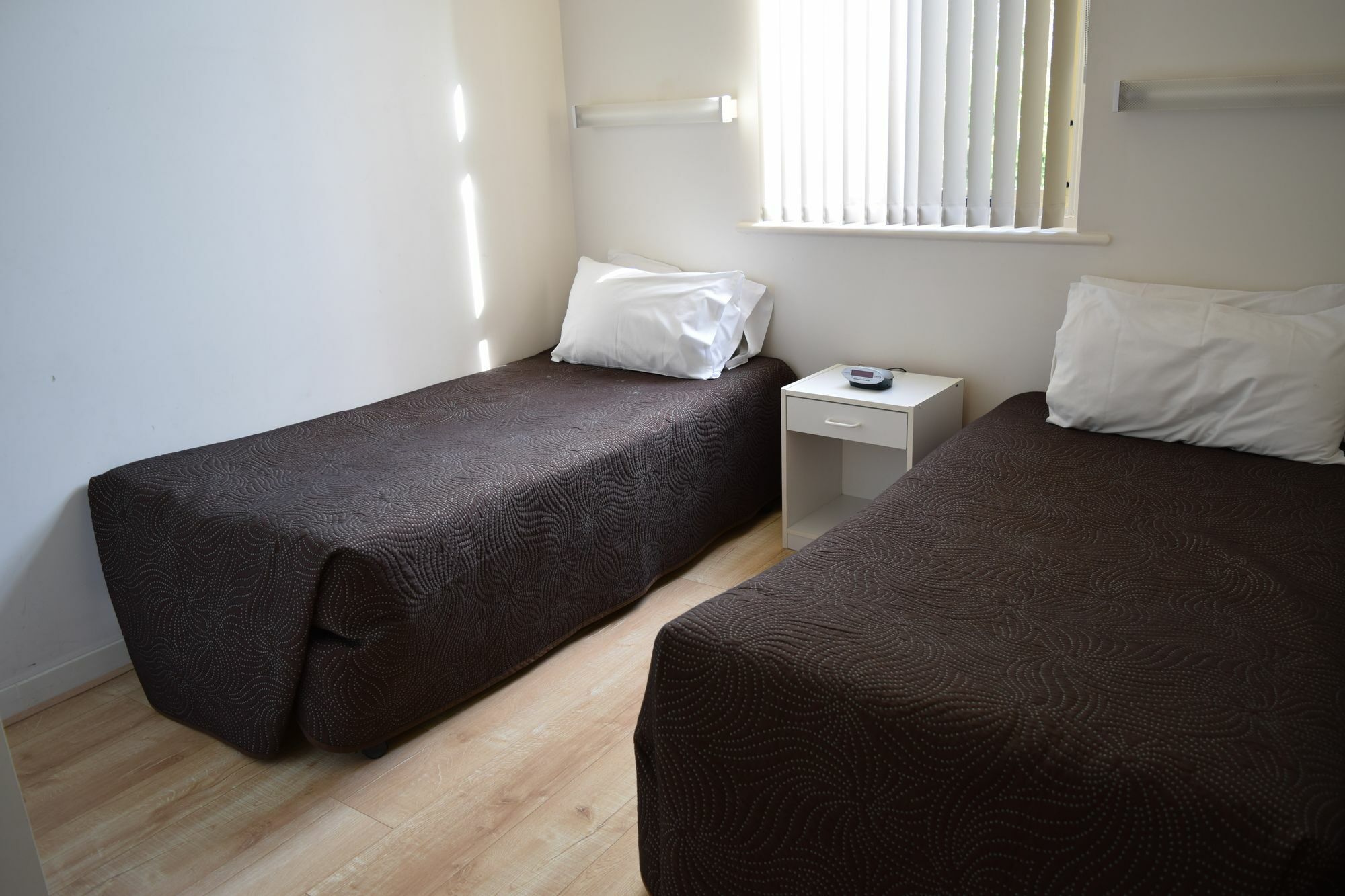Glenelg Holiday Apartments - Corfu Adelaide Eksteriør billede