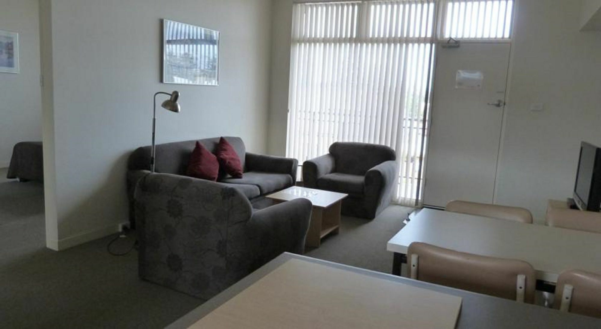 Glenelg Holiday Apartments - Corfu Adelaide Eksteriør billede